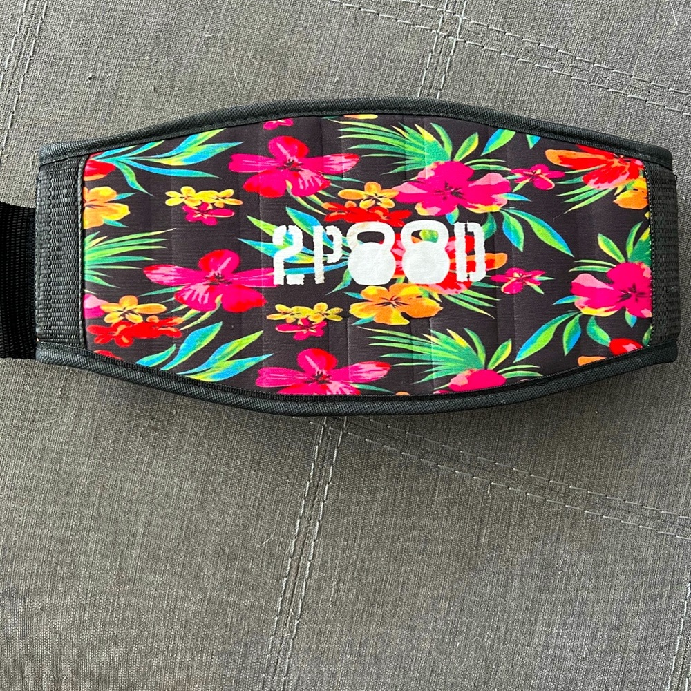 Medium 2POOD Hawaiian Floral Lifting Belt